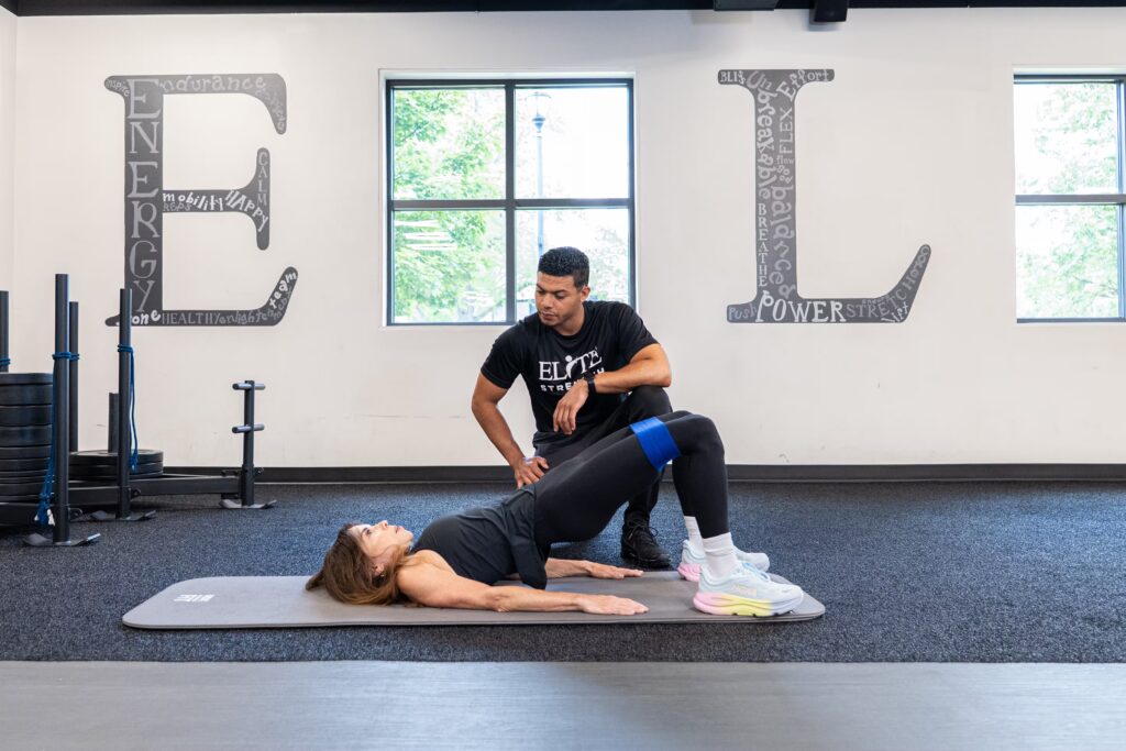 Chiropractic treatment in progress at Elite Wellness North Shore